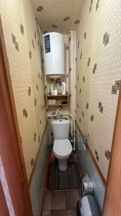 Продам трех комнатную  квартиру