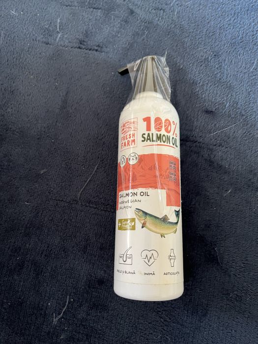 Ulei de somon 250 ml pentru caini si pisici nou cu eticheta