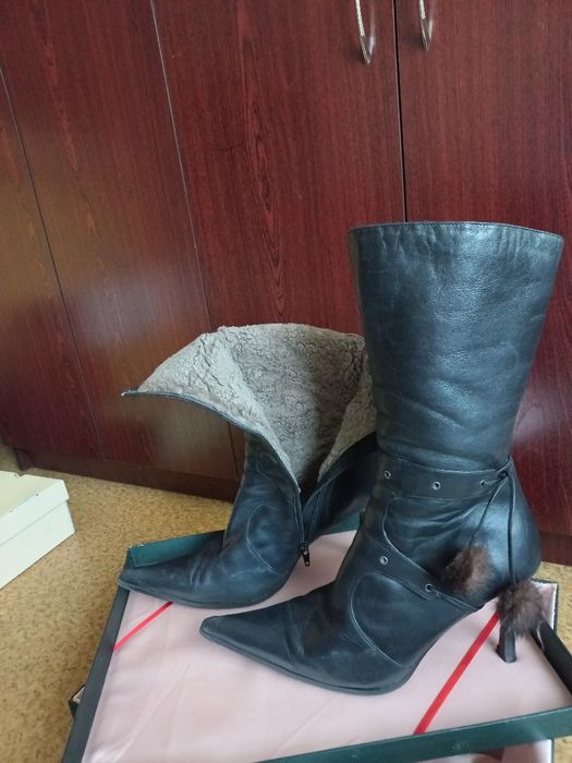 Продам сапоги зимние кожа чёрные, классика