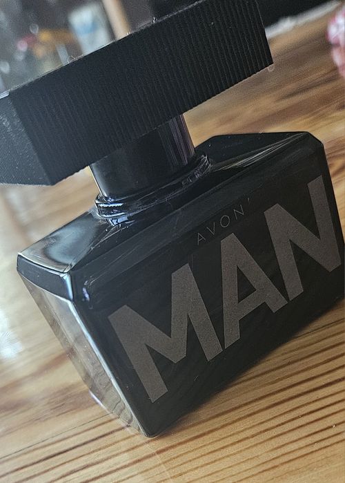Тоалетна вода Avon Man