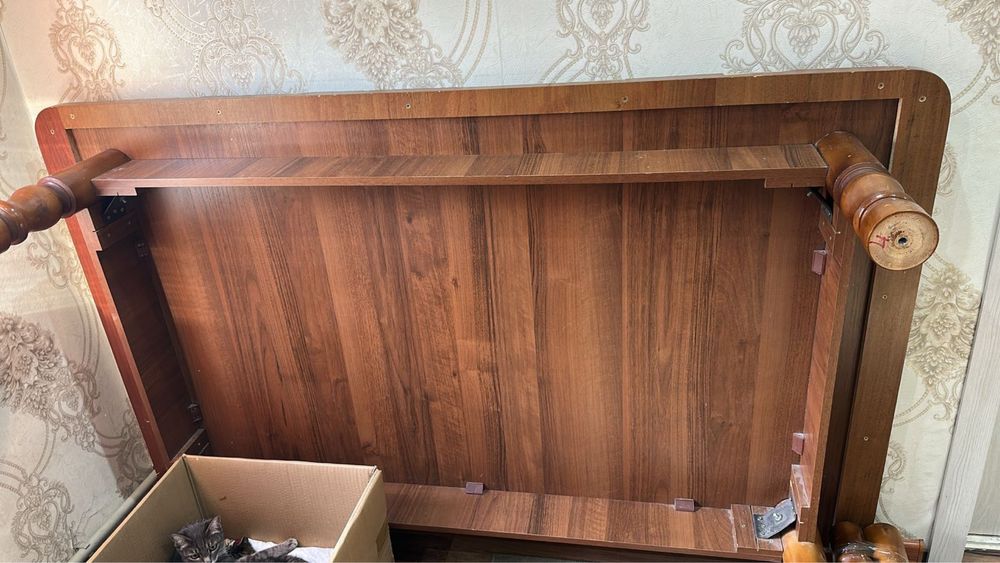 Стол деревянный белоруский