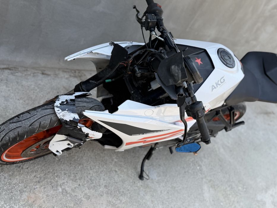 Ktm rc 125 2019 avariat