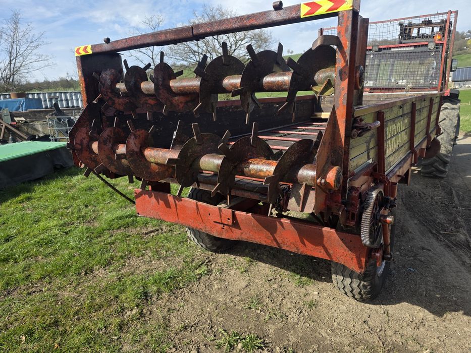 Mig gunoi Krone 3965Kg