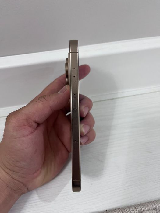 Продаётся iPhone pro 16