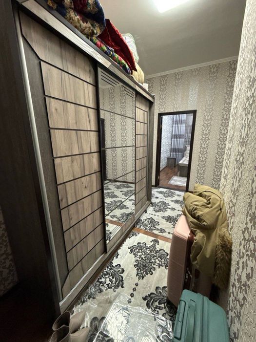 Срочно ижарага берилади 2 хона 3-етаж Нарпай юли обстановка