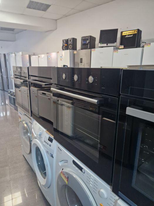 Фурна за вграждане Scandomistic 70 литра Нова