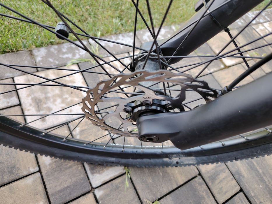 Bicicleta electrica încă în garanție