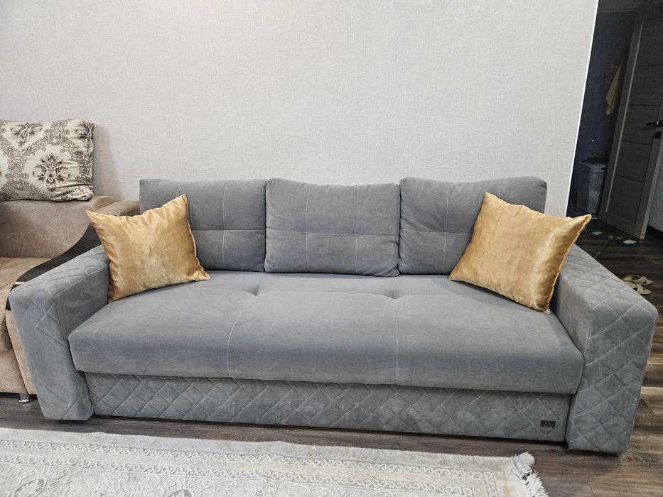 Продам диван КШТ