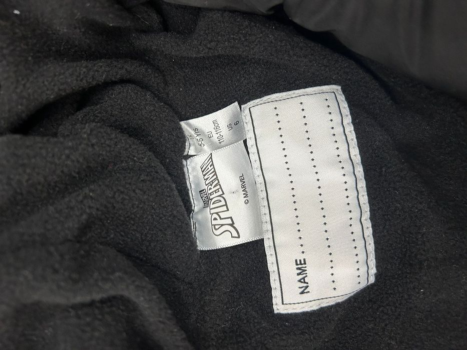 Яке и шапка на Спайдърмен