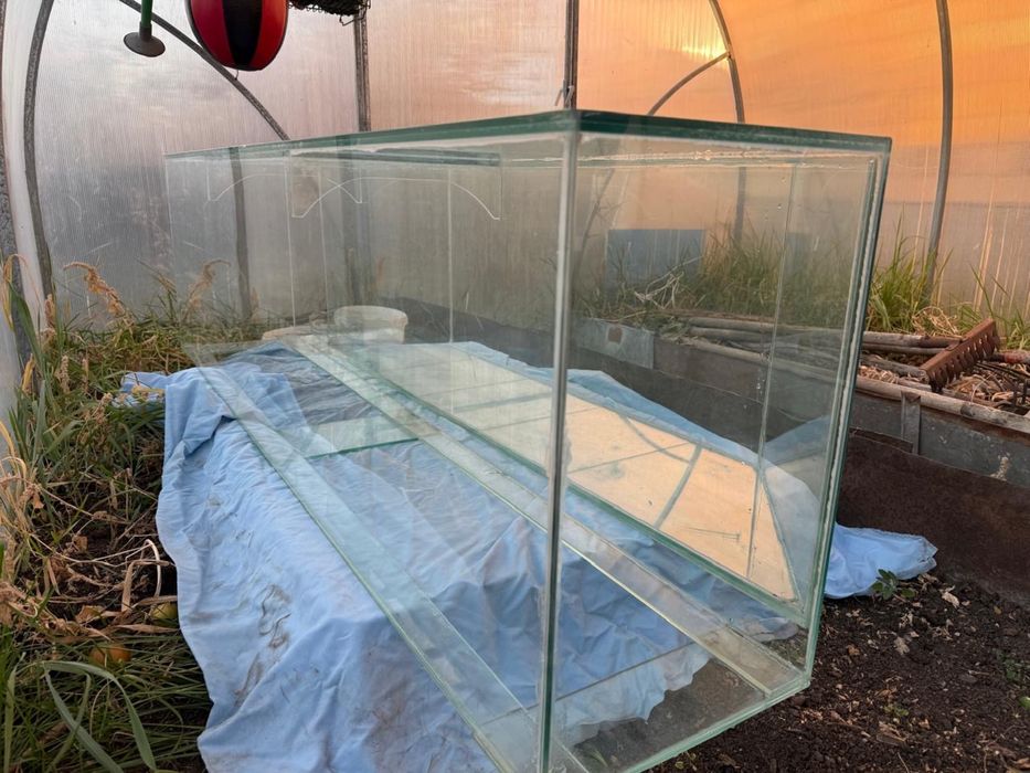 Аквариум на 250литров