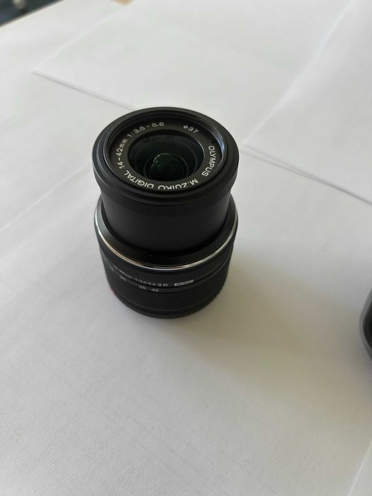 Olympus Digital 14-42mm f3.5-5.6 M.Zuiko II R MSC Lens