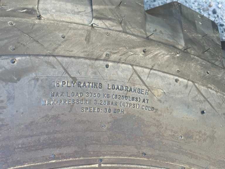 Cauciucuri noi industriale pentru utilaje livrare rapida 16PR 15.5-25