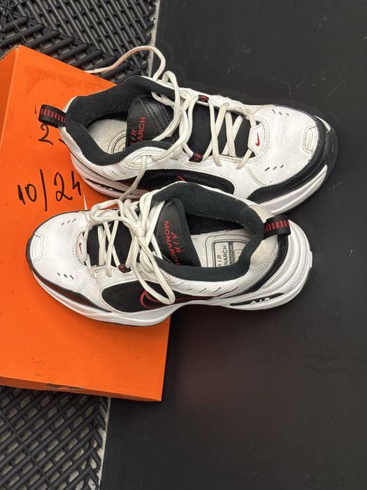 Маратонки Nike - естествена кожа