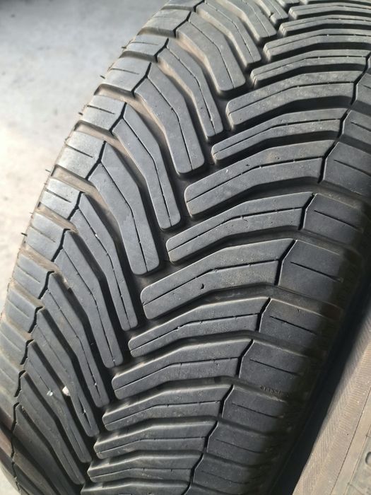 2 anvelope Cross Climate 195 60 r15 Michelin