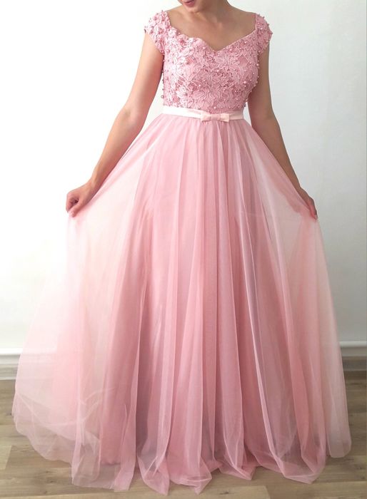 Продам платье новое