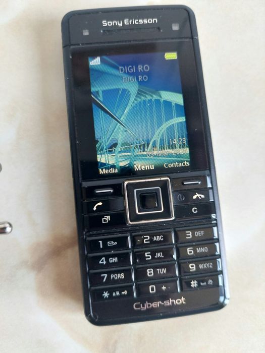 Vând Sony Ericsson c902 Cyber-shot fără probleme + încărcător //poze