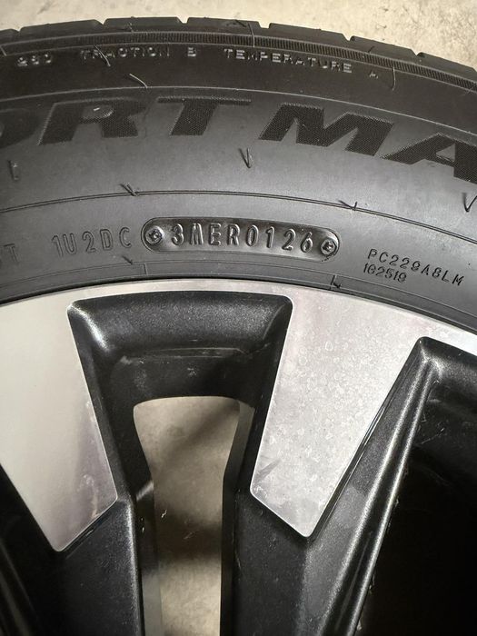Оригинални 18" джанти Toyota RAV4 Enkei + нови гуми Dunlop Sport Maxx 235/60 R18