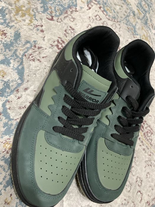 Кроссовки Warrior