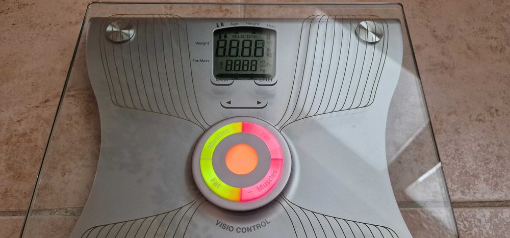 Електронен кантар - Tefal Bodysignal Glass