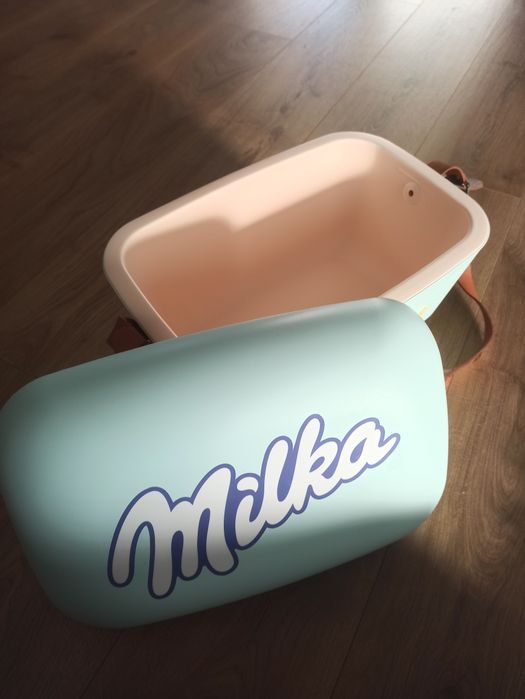 Polarbox stil retro cutie termica ușoară  12 L