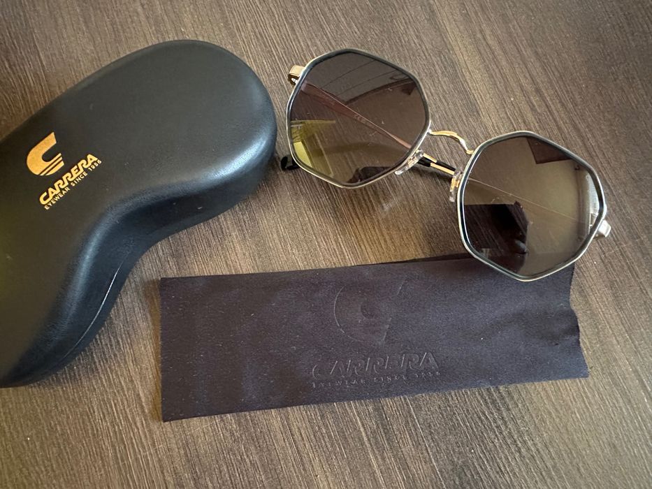 Слънчеви очила CARRERA