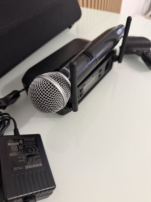 Shure GLXD24E/Beta58-Z2 - Sistem Wireless Cu Microfon + geanta
