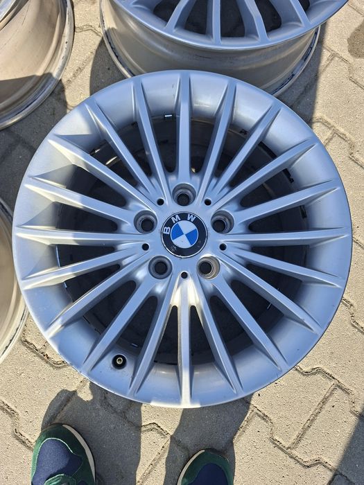 Jante BMW R 17  .