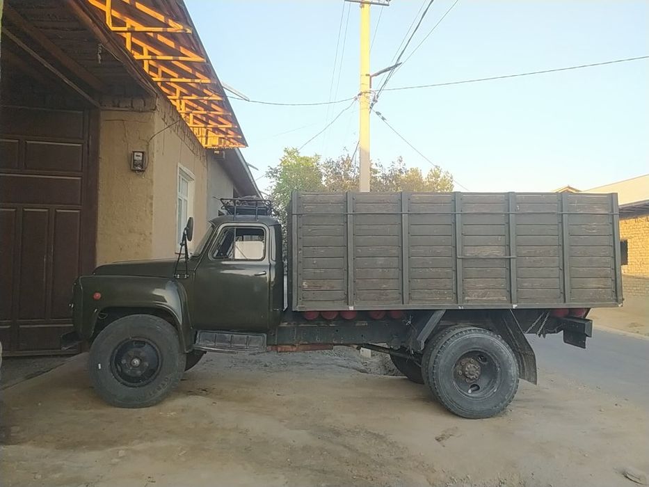 Gaz 53 bortli yuk mashina