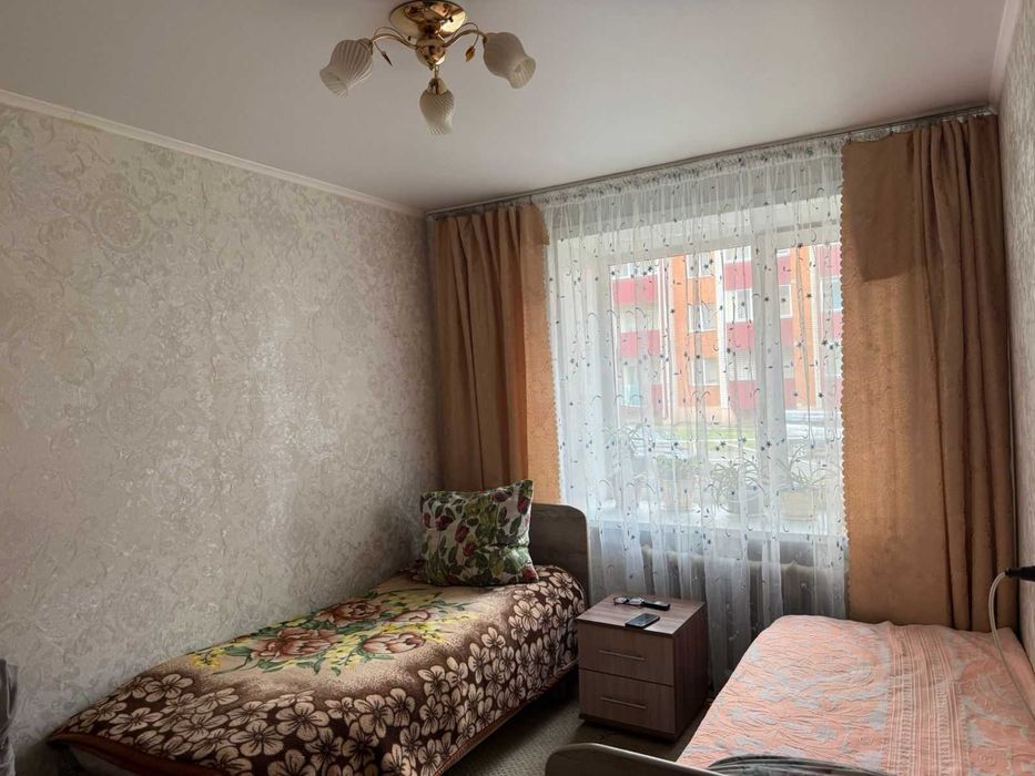 Продам 3 ком квартиру Береке ( бензострой )
