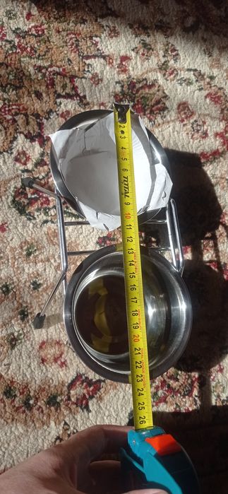 Набор из 2 мисок для собак и кошек