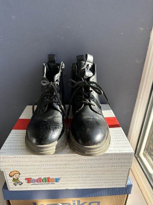 Детская обувь сапоги, кроссовки