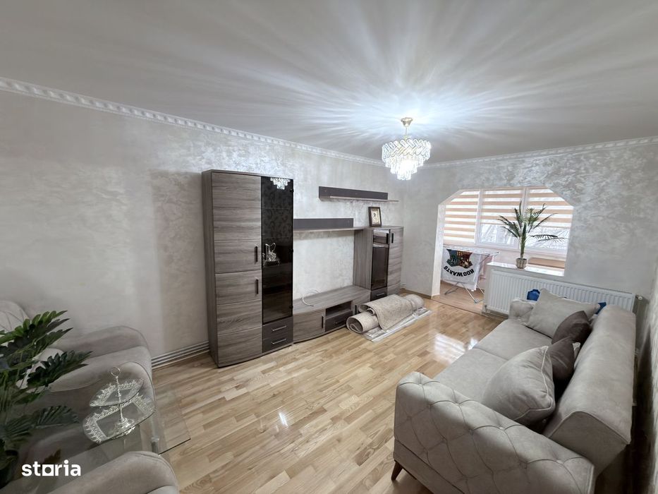 Apartament 3 camere mai sus de Stadion la strada