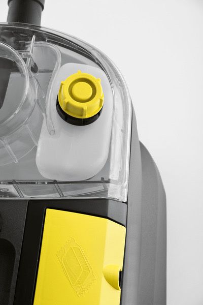 Продам karcher puzzi 10/2