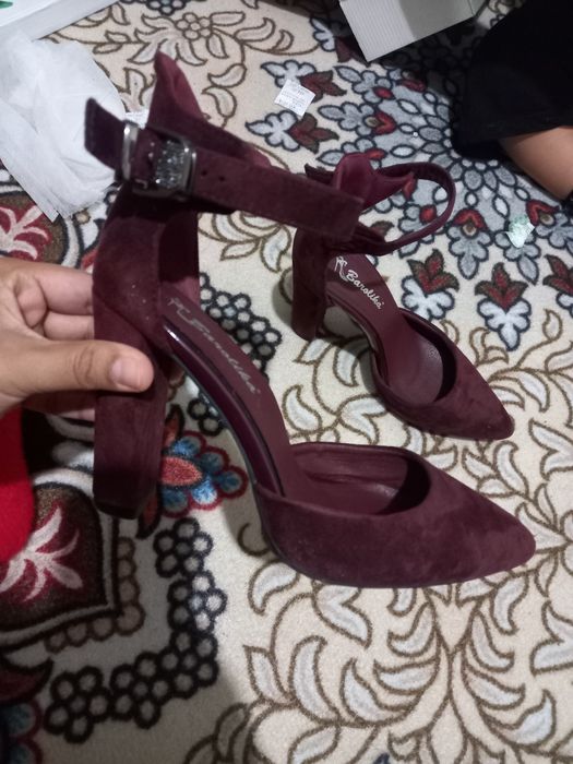 Баланд каблокли туфли кизил ранг