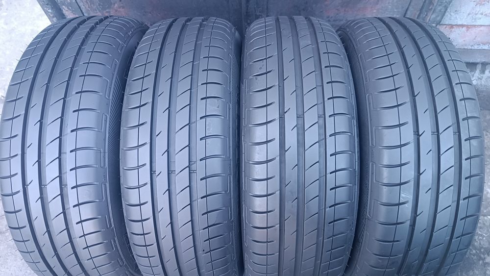 175/65/14 Vredestein