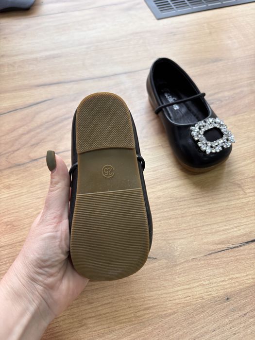 Туфли на девочку