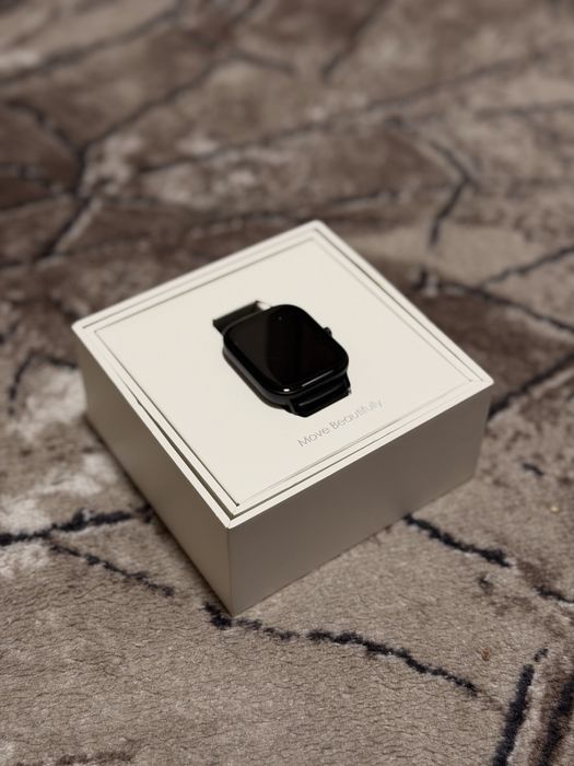 Смарт часовник Amazfit GTS 2e