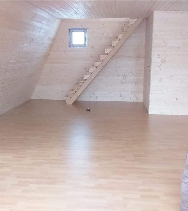 Cabane A Frame construite din structura de lemn