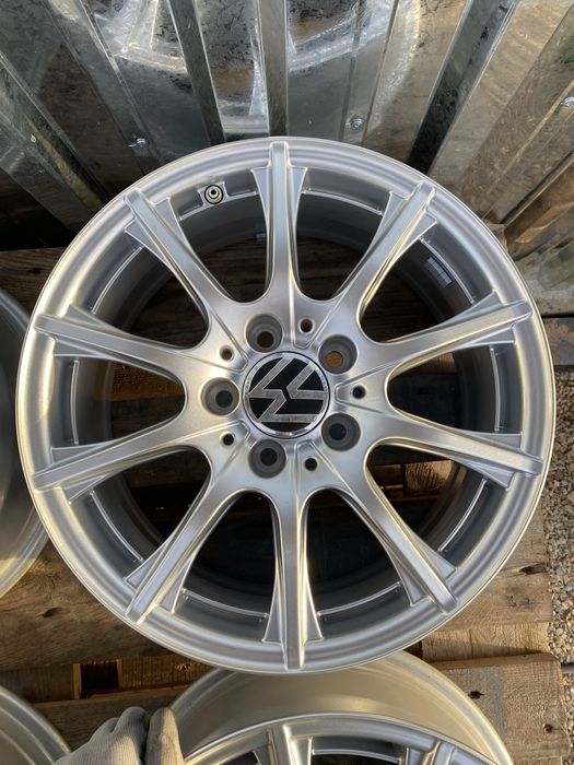 16 цола 5 х 112 мм Фолксваген , VW Голф , Джета , Туаран