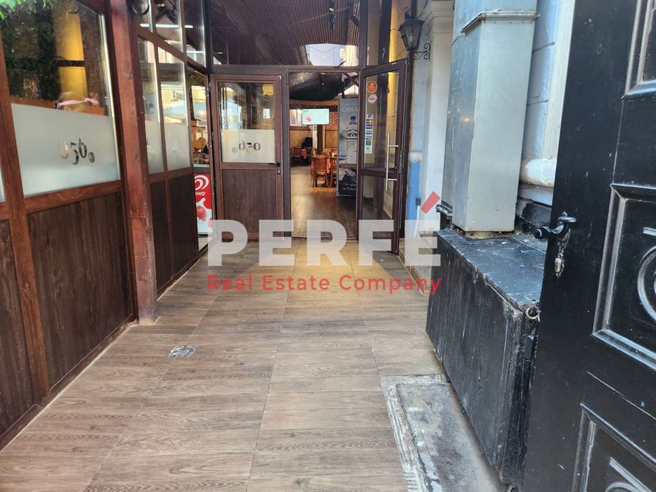 Продава се Заведение в Бургас, Център - 200 кв.м за 585 €/кв.м - Снимка #12