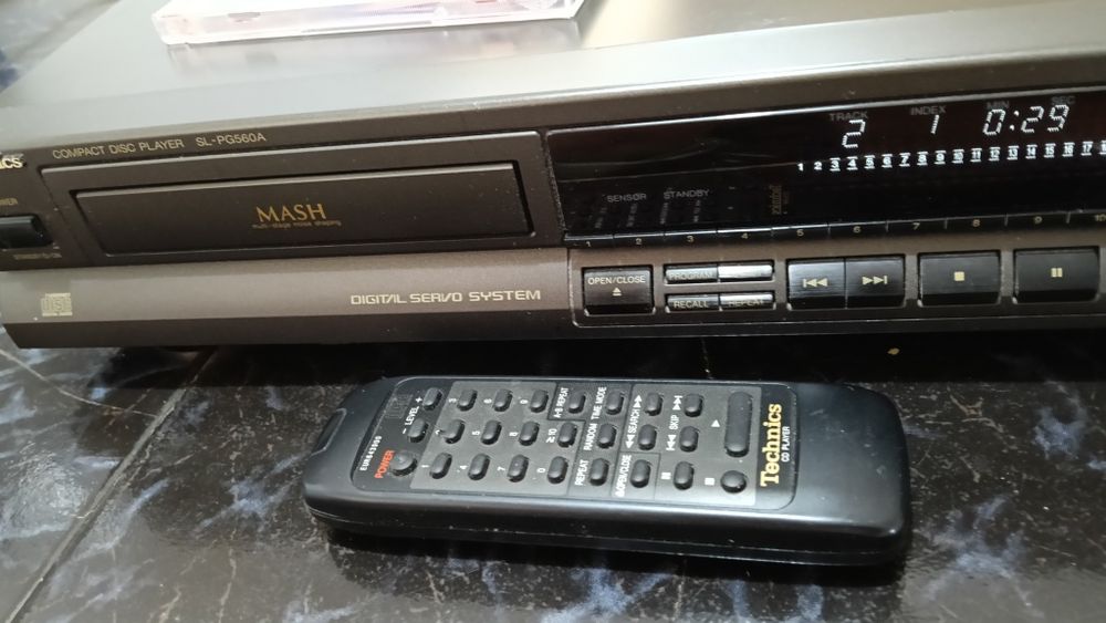 CD player deck Technics sl -pg580a
