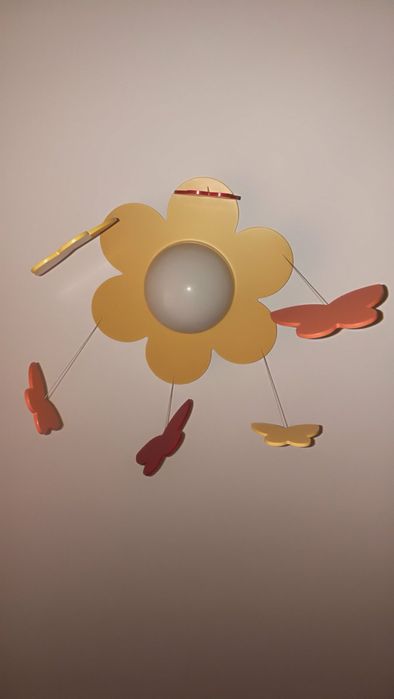 Детски полилей Цвете