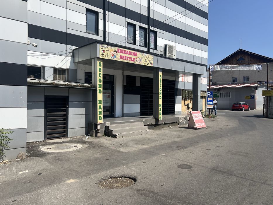 Spatiu comercial