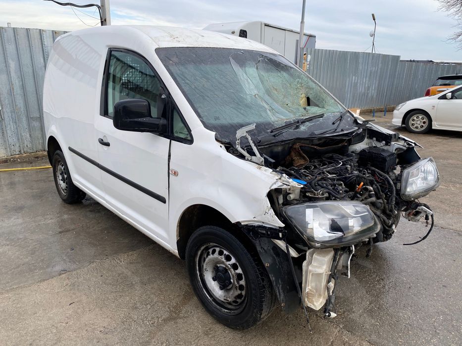 Фолксваген Кади 1.6 ТДИ, 105 кс., 5 ск., 2011г., код на двигател CAYC с ...