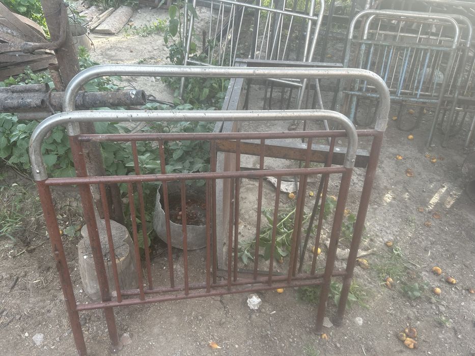 Кравать сатылады 15мын