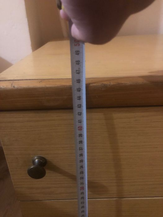 Шкаф с две големи чекмеджета