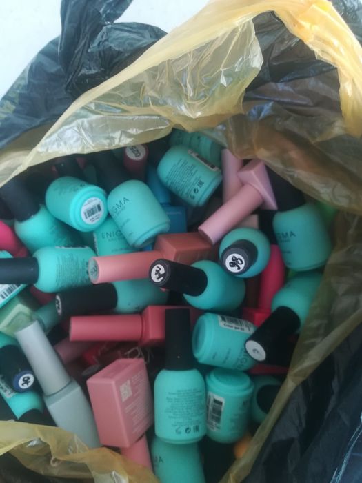 Продается всё для маникюра