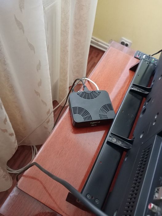 Vând receiver in stare foarte buna