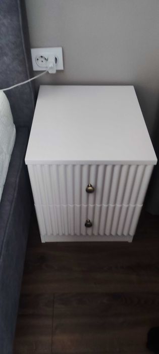 Прикроваатная тумба