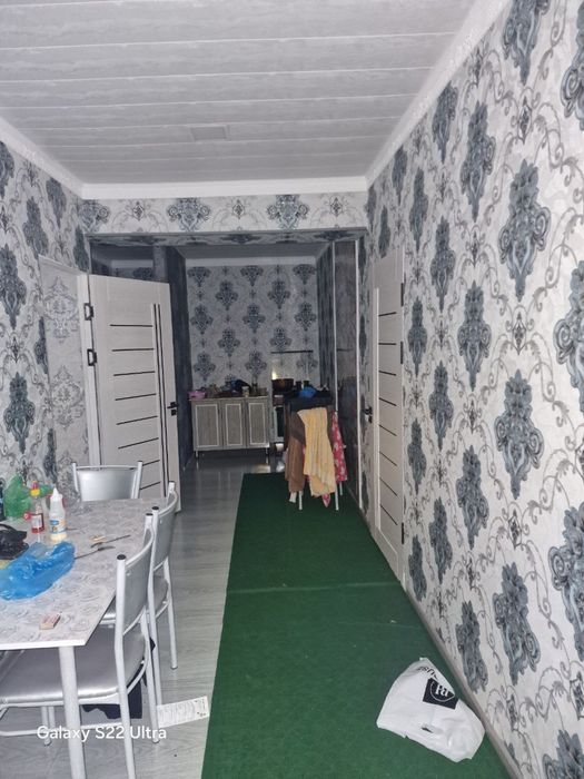 Сотилади нежилой соколни этаж срочна